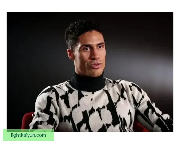 瓦拉内在本赛季的比赛中持续展现出强大影响力与稳定表现。