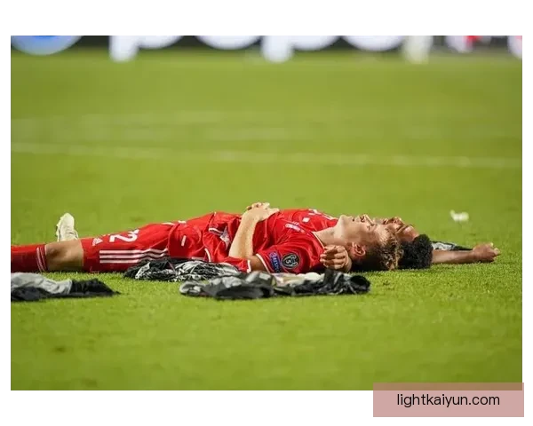 格纳布里在德国队的表现持续回暖，引发外界广泛关注。